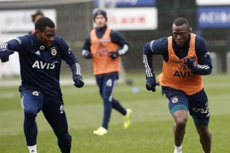 Fenerbah&ccedil;e, Beşiktaş derbisinin hazırlıklarını s&uuml;rd&uuml;rd&uuml;