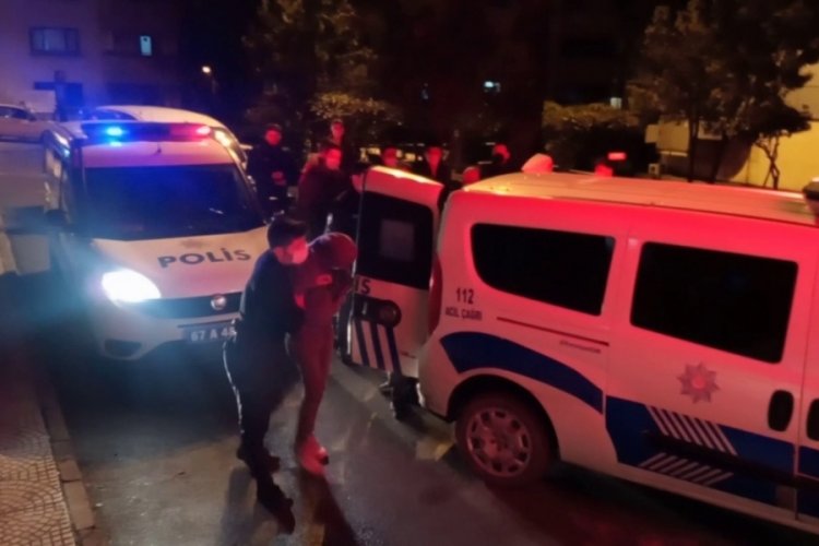 Ters şeride girip ka&ccedil;an şahıslar kanala d&uuml;şerek yakalandılar