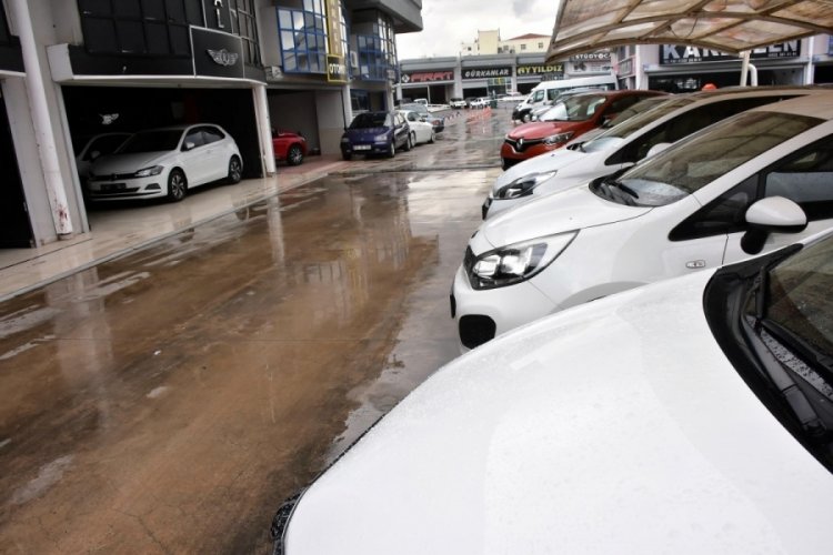 İkinci el otomobildeki d&uuml;zenleme piyasayı hareketlendirdi