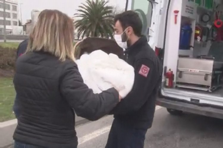 Feci kazada iki aylık bebeği oto koltuğu kurtardı