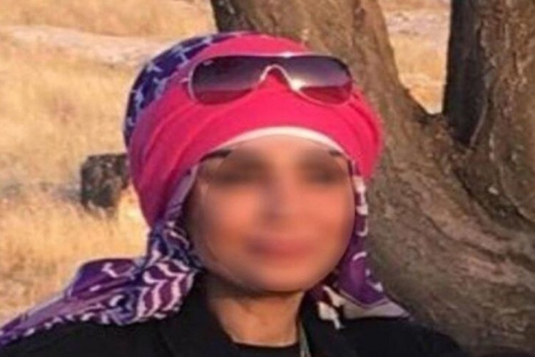 'Dergah' &ccedil;iftliğinde vatandaşları dolandıran Vampir Sibel davası ertelendi