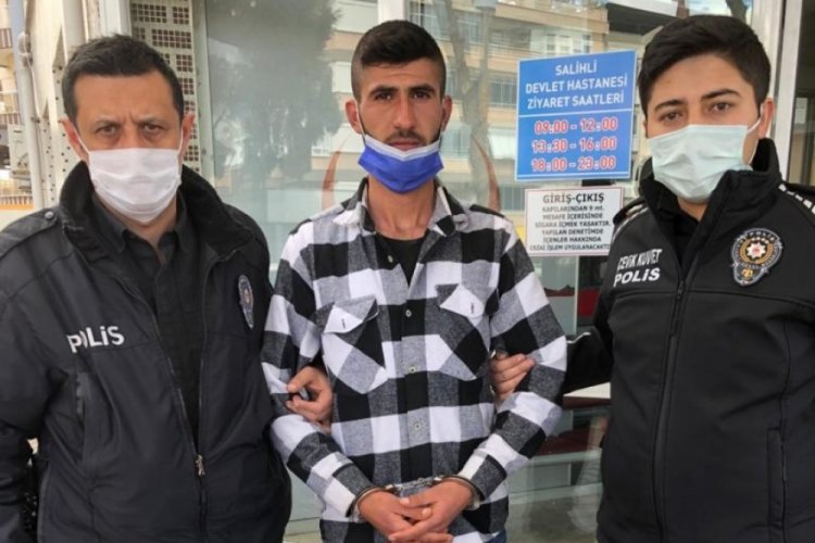 K&ouml;peğe komut vererek polislere saldırttı! Dehşet anları kamerada...