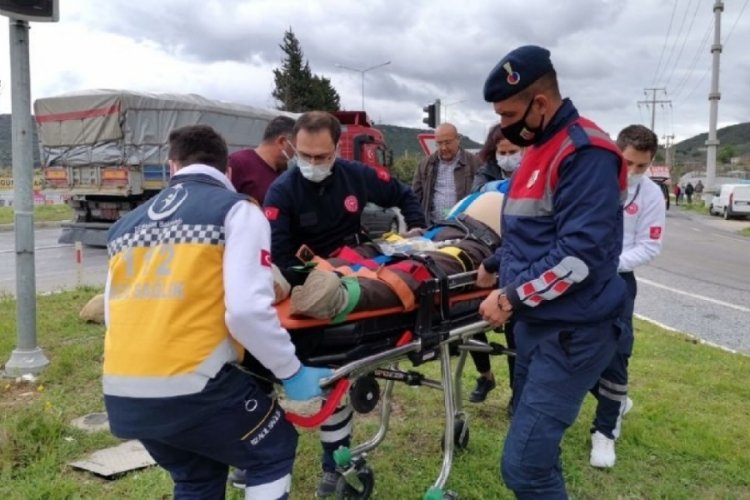 Kalp krizi ge&ccedil;iren yaşlı adama ilk m&uuml;dahale aşı ekibinden geldi
