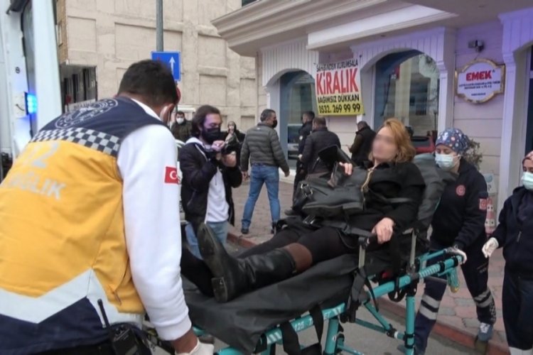 İki otomobil &ccedil;arpıştı: 1 yaralı
