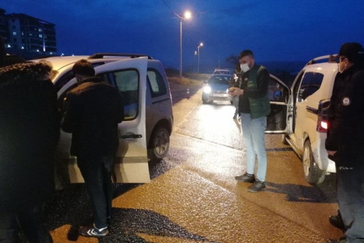 Bursa'da 'Kısıtlamada huzur' uygulaması: 15 kişiye 26 bin lira ceza