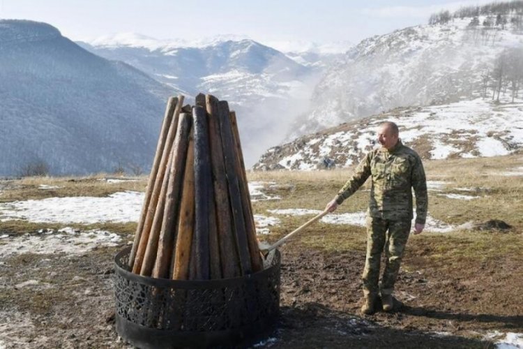 Aliyev Nevruz ateşini Şuşa'da yaktı!