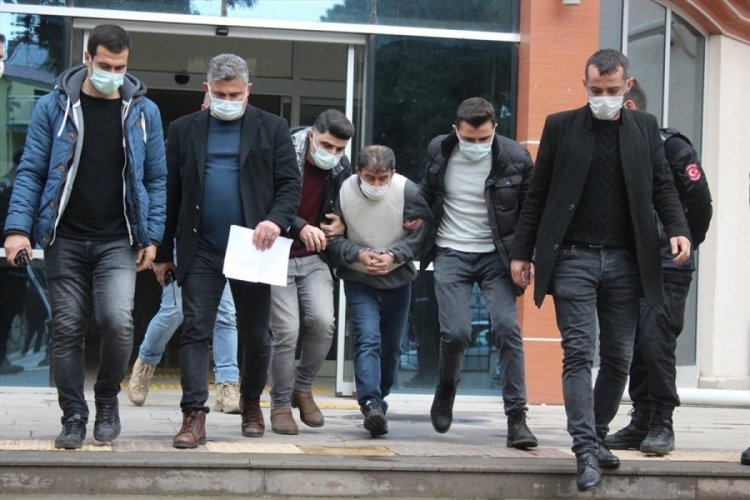 İzmir Bayındır'da 3 kişiyi &ouml;ld&uuml;ren cani tutuklandı