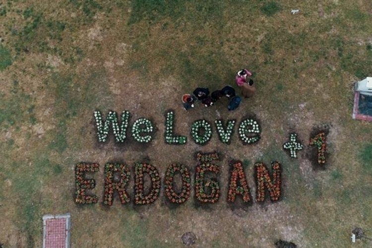 Down sendromlu &ccedil;ocuklardan Cumhurbaşkanı Erdoğan'a destek