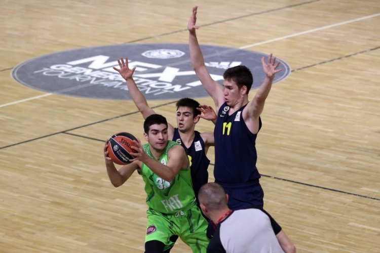 Gen&ccedil; TOFAŞ, Fenerbah&ccedil;e'ye yenildi