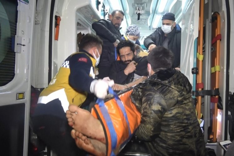 Bursa'da husumetlisine kurşun yağdırdı