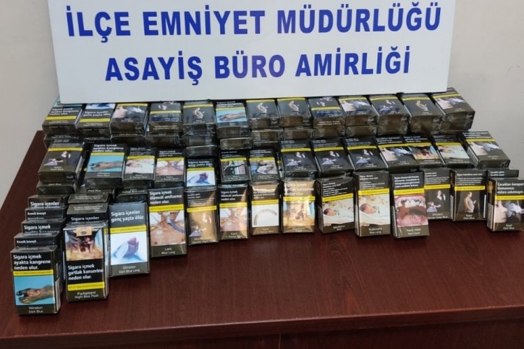 Marketten sigara &ccedil;alan hırsızlar yakalandı