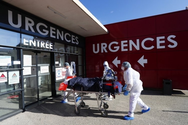 İngiltere'de Ekim'den bu yana en d&uuml;ş&uuml;k can kaybı