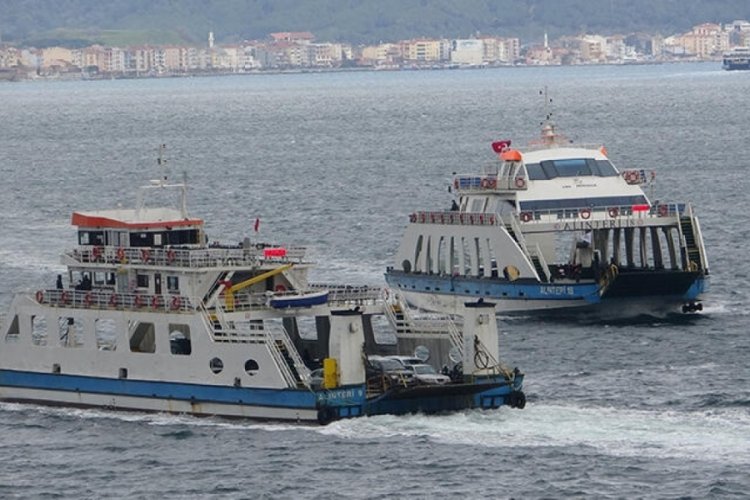 G&ouml;k&ccedil;eada ve Bozcaada'ya feribot seferleri iptal