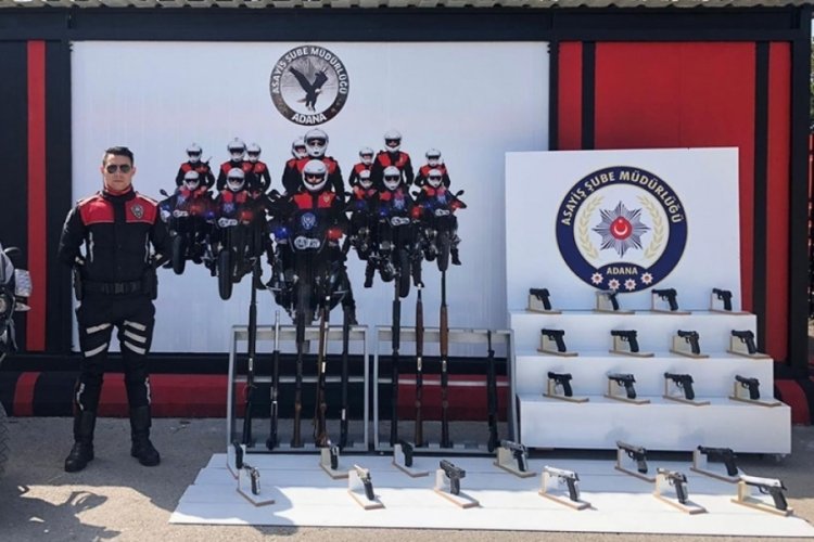 Adana'da 44 ruhsatsız silah ele ge&ccedil;irildi