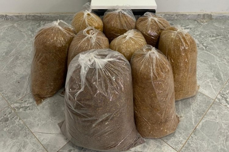 Durumundan ş&uuml;phelendikleri ara&ccedil;tan 60 kilogram t&uuml;t&uuml;n &ccedil;ıktı