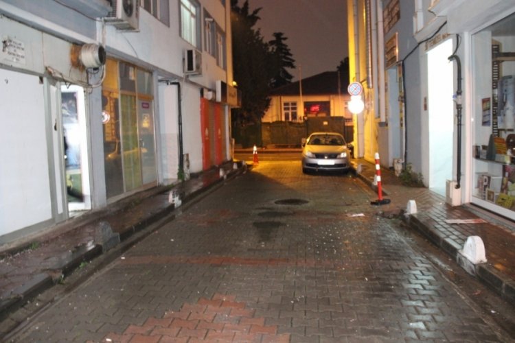 Lokaldeki kavgada havaya ateş a&ccedil;tı