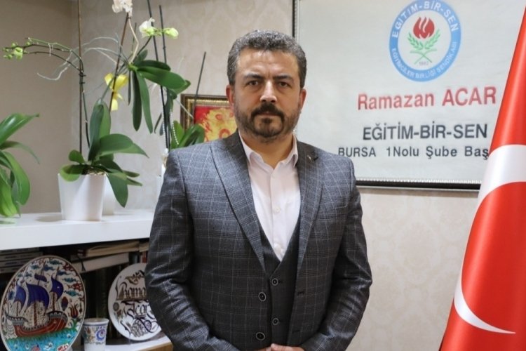 Eğitim-Bir-Sen Bursa 1 No'lu Şube Başkanı Acar: "Yasin Kuru&ccedil;ay yalnız değildir, lin&ccedil; edilmesine izin vermeyeceğiz"