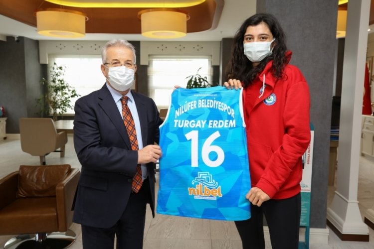 Bursa Nilüfer Belediye Başkanı Erdem'den Nilüfer'in Sultanları'na tam destek