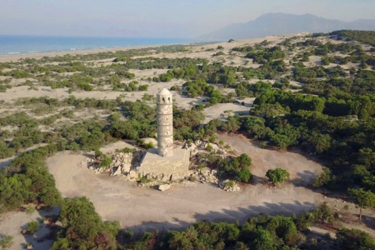 2 bin yıllık Patara Deniz Feneri, yeniden ayağa kaldırılıyor