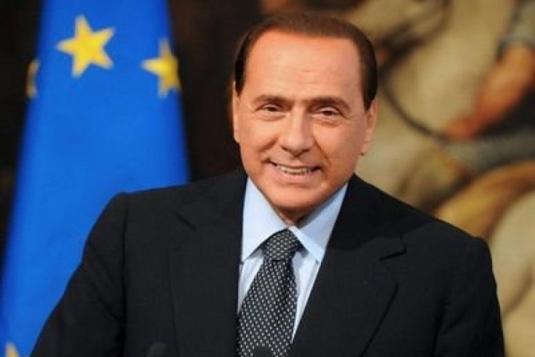 Berlusconi'nin hafta başından beri hastanede olduğu a&ccedil;ıklandı