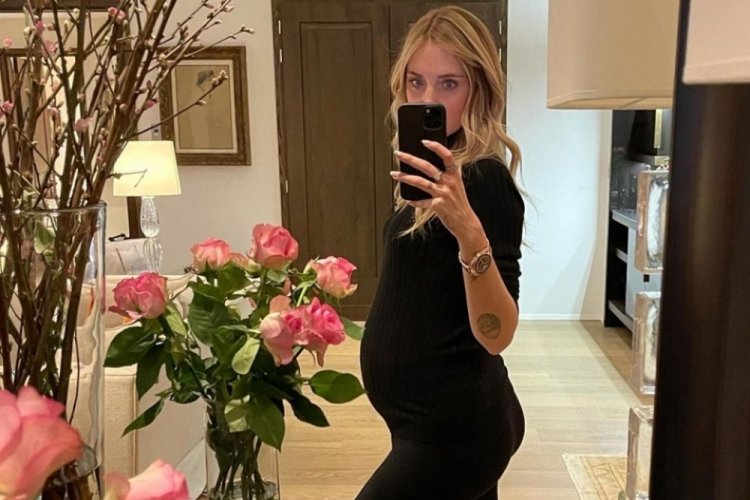 Chiara Ferragni ikinci kez anne oldu