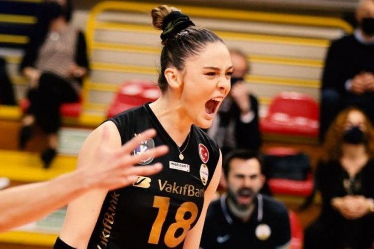 VakıfBank, CEV Şampiyonlar Ligi'nde finale y&uuml;kseldi