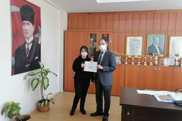 Bursalı &ouml;ğrencilere kısa film yarışmasında &uuml;&ccedil;&uuml;nc&uuml;l&uuml;k