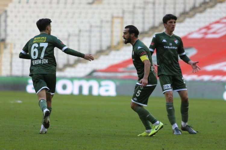 Timsah'ın en agresifi Emirhan Aydoğan