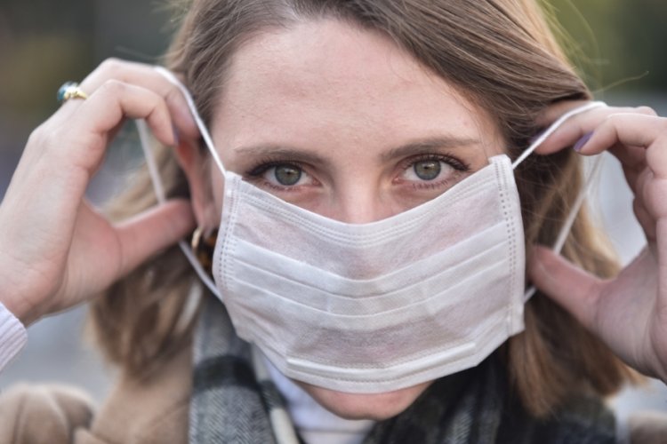 Mikrobiyoloji Uzmanı Karaali: Maske kullanımı uzun yıllar devam edecek