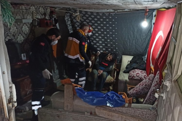 Bursa'da bodrumda yaşayan 3 işçi zehirlendi