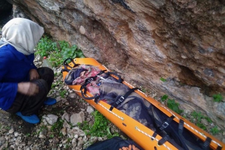 Yaylada mahsur kalan hasta i&ccedil;in 7 saatlik kurtarma operasyonu