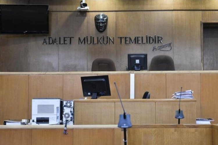 Eski CHP &Uuml;mraniye Gen&ccedil;lik Kolları Başkanı "cinsel saldırı" su&ccedil;undan hakim karşısında
