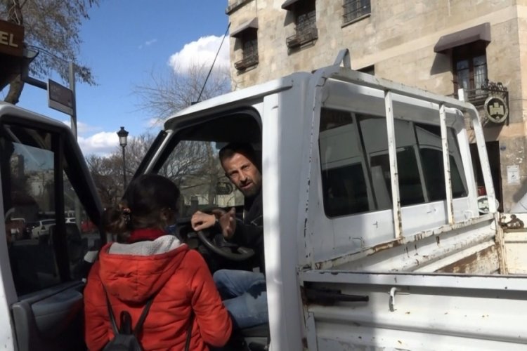 Karısı ile tartıştı kadınlar tepki g&ouml;sterdi