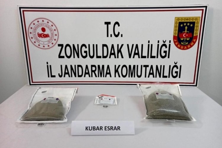 Zonguldak'ta 1 kilo 200 gram kubar esrar ele ge&ccedil;irildi