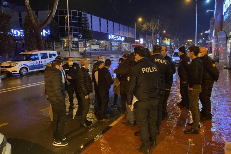 Trafikte tartıştığı 2 kişiyi bı&ccedil;aklayan alkoll&uuml; s&uuml;r&uuml;c&uuml; tutuklandı
