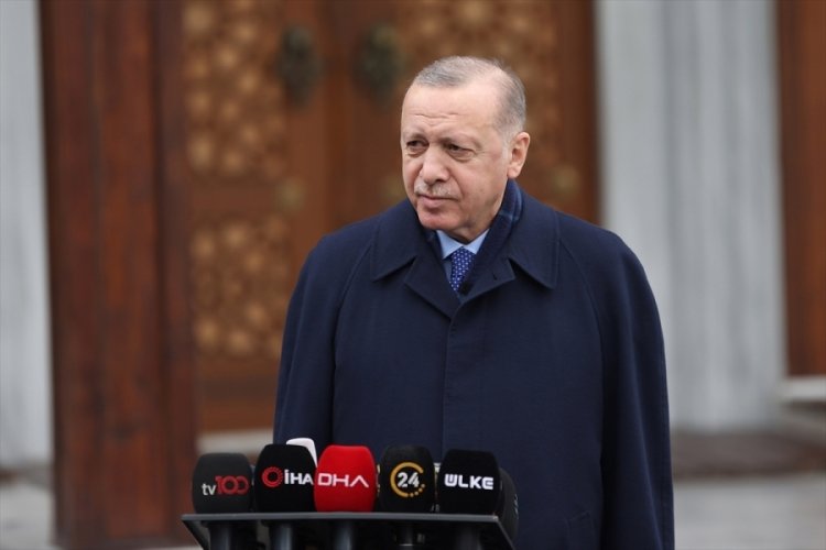 Cumhurbaşkanı Erdoğan, cuma namazı çıkışında konuştu