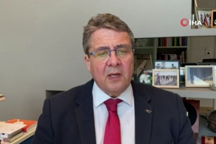 Eski Almanya Dışişleri Bakanı Gabriel, T&uuml;rkiye-Almanya ilişkilerini değerlendirdi