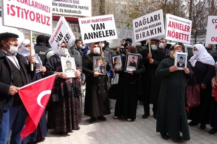 Van'da &ccedil;ocuklarını PKK'dan isteyen ailelerin sayısı artıyor!