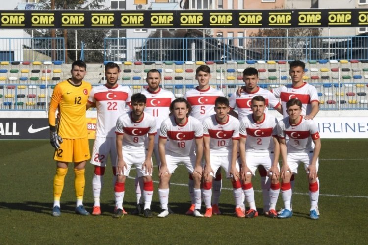 &Uuml;mit Milli Takım, Hırvatistan'a 4-1 yenildi