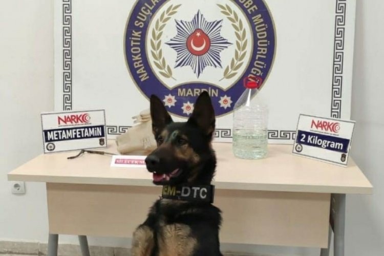 Silecek suyu deposunda uyuşturucu bulundu