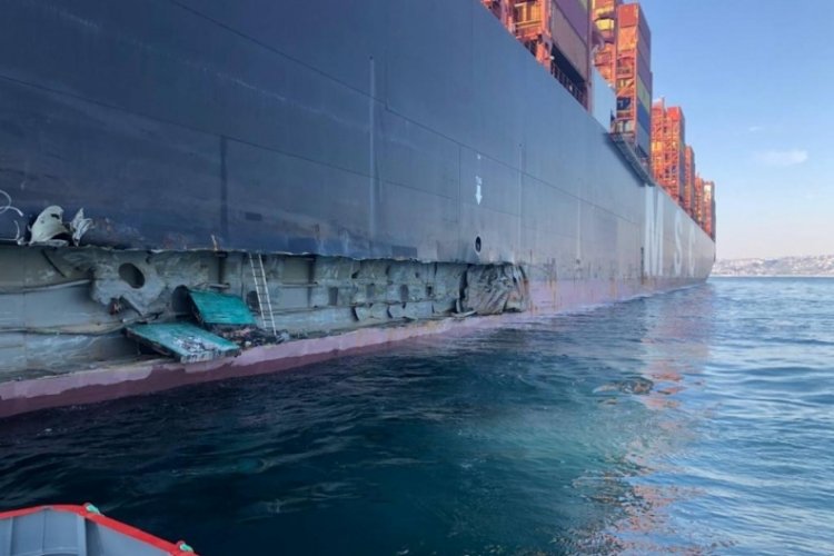 Ambarlı Limanı'nda iskeleye konteyner gemisi &ccedil;arptı