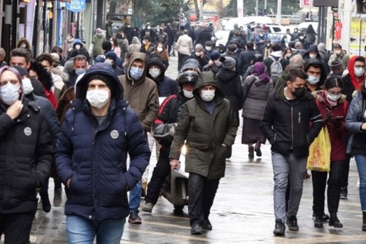 Karadeniz'in Covid-19 ger&ccedil;eği: Aşı teredd&uuml;d&uuml; ve temaslıları gizleme