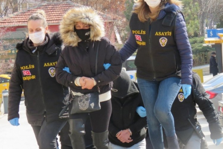 Eskişehir'de fuhuş operasyonu: 4 g&ouml;zaltı