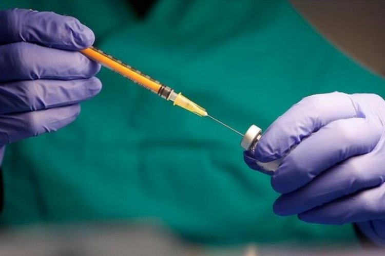 D&uuml;nya genelinde 552 milyon dozdan fazla koronavir&uuml;s aşısı yapıldı