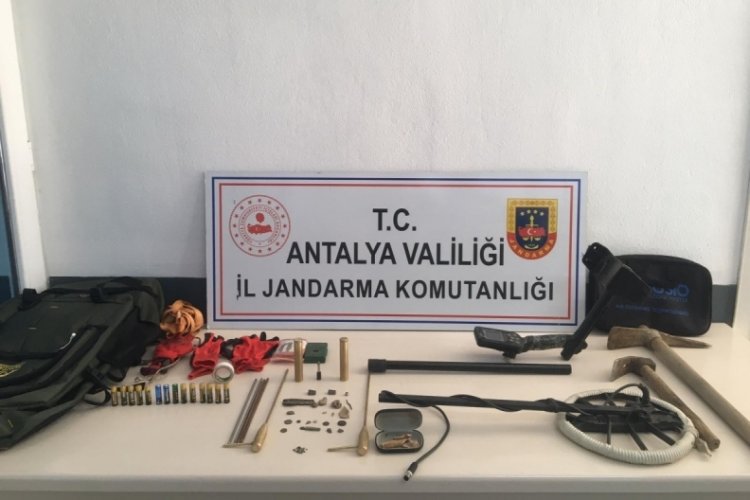 Roma d&ouml;nemine ait sikkeler ele ge&ccedil;irildi