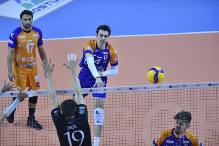 İneg&ouml;l Belediyespor sahasında mağlup oldu