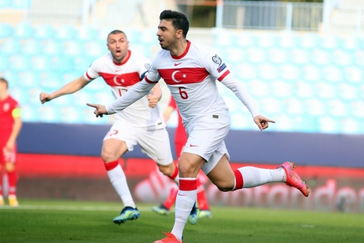 Ozan Tufan: Oynamak istediğim yer Premier Lig
