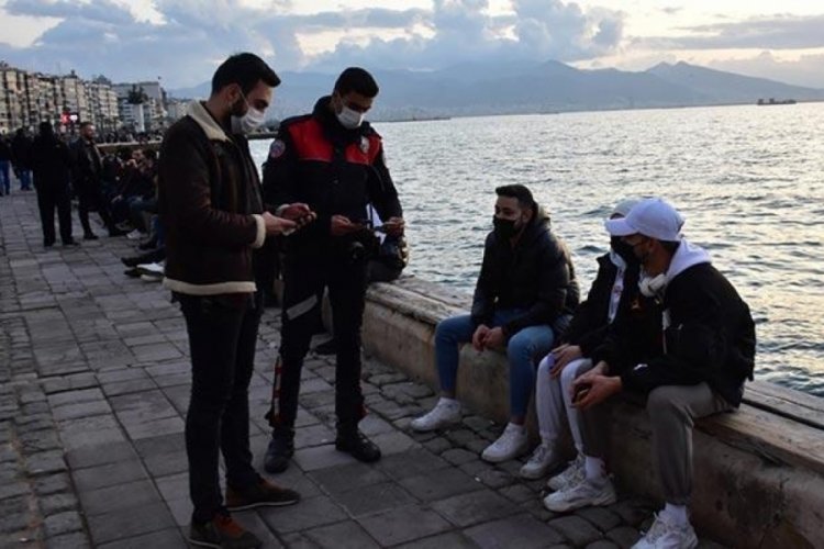İzmir'de yeni koronavir&uuml;s kararları