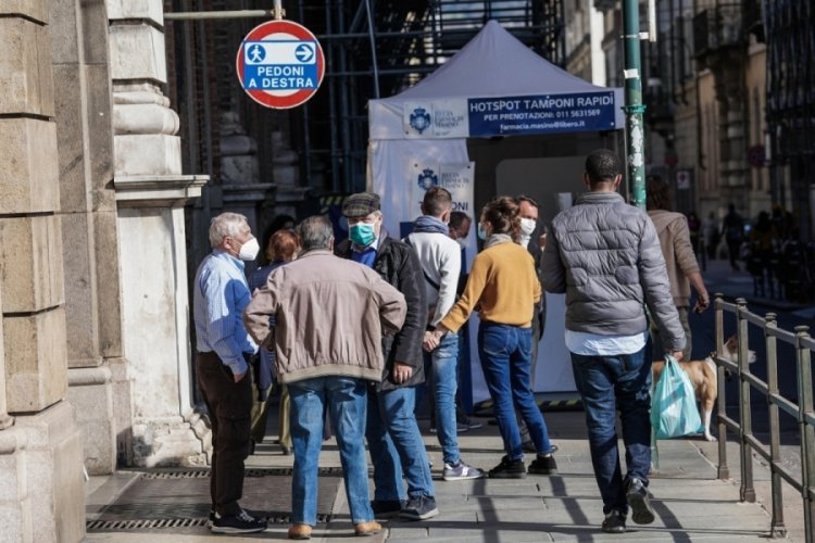 İtalya'da koronavir&uuml;sten 529 can kaybı