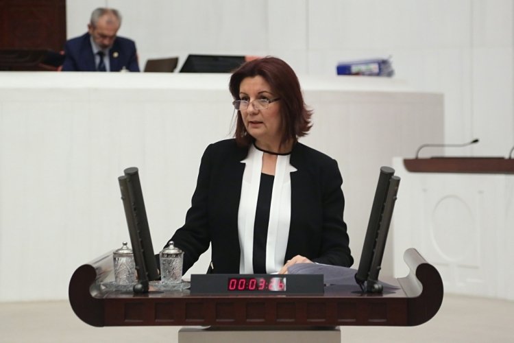 Bursa Milletvekili Karabıyık: MEB kararsızlığı ile yeni bir kaosun ortaya &ccedil;ıkmasına neden oldu